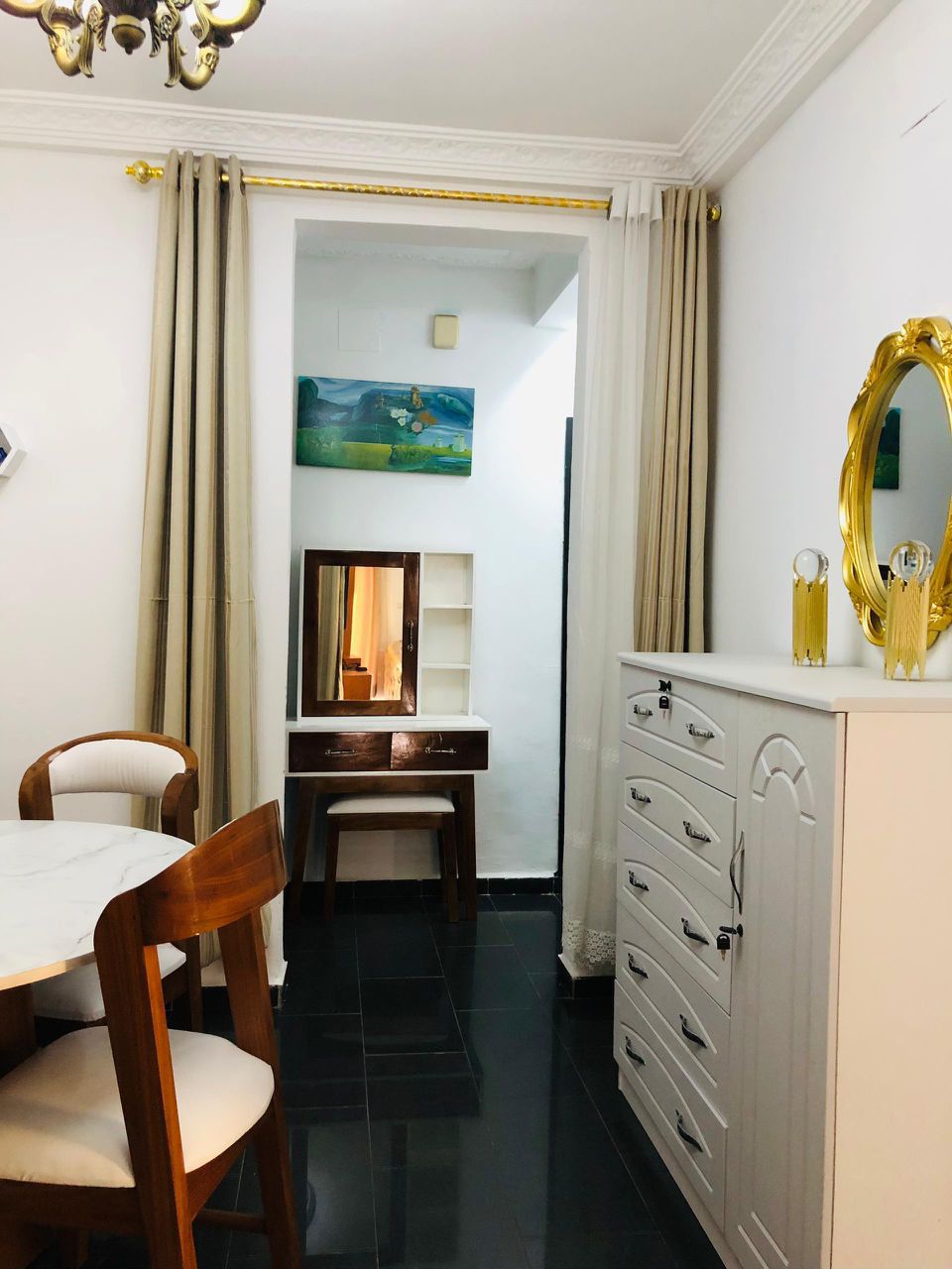 Property Gallery Image 19