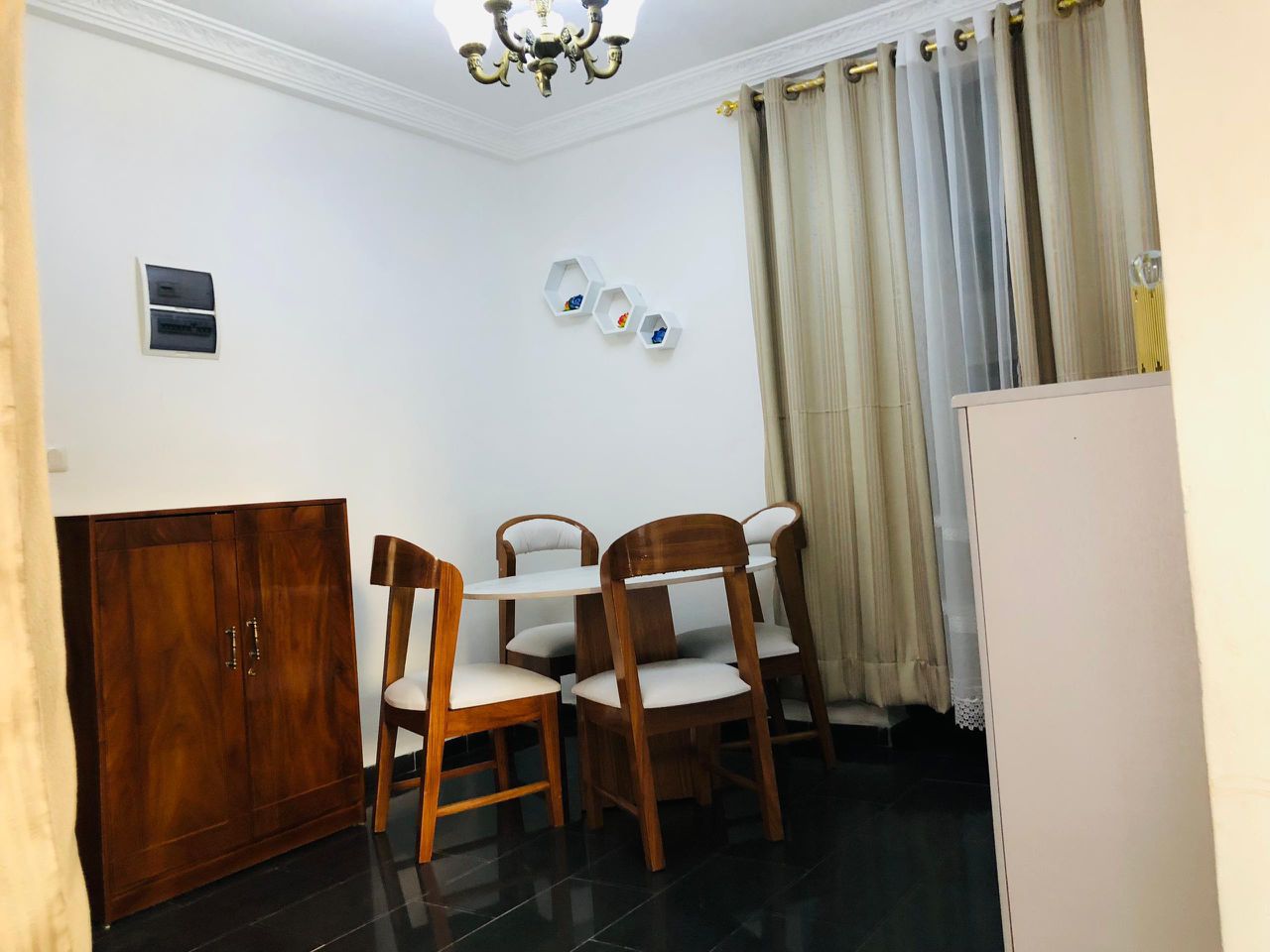 Property Gallery Image 18