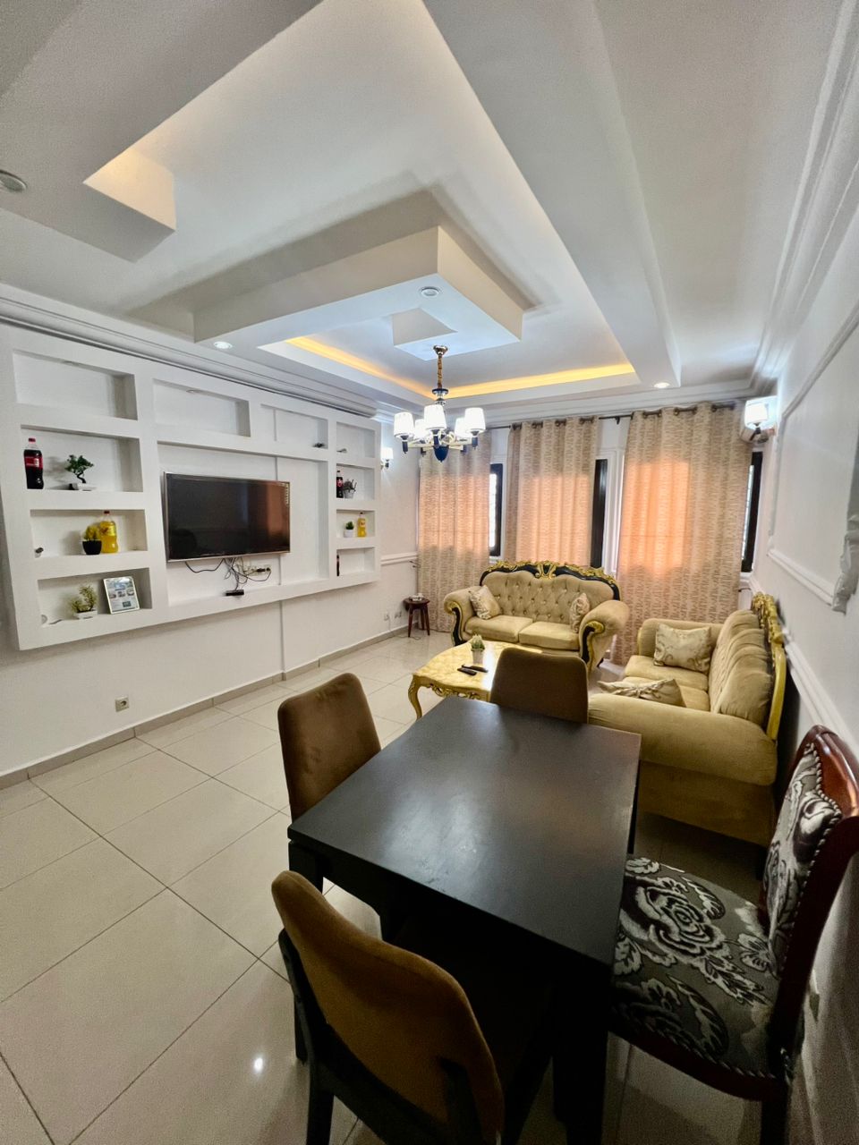 Property Gallery Image 2