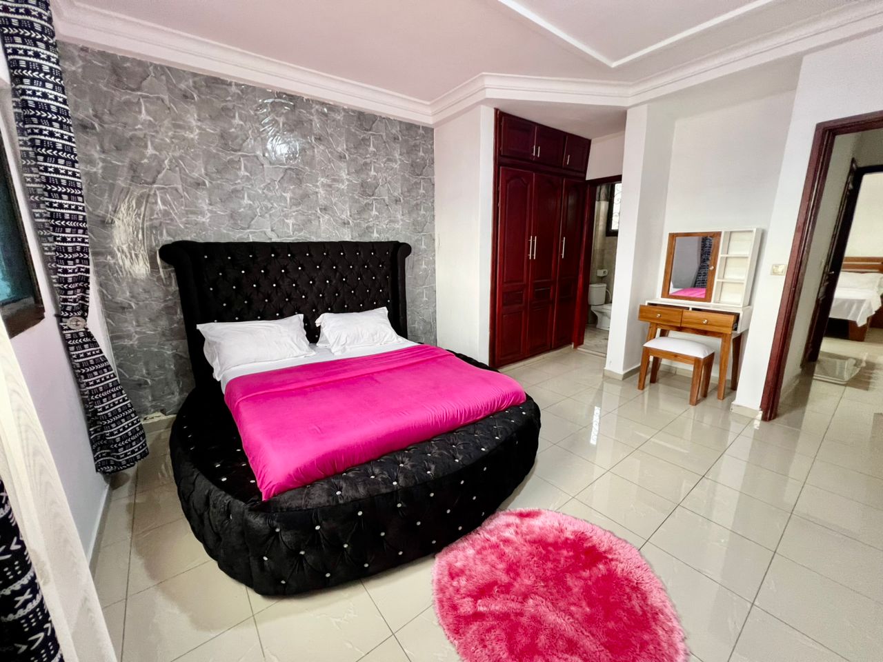 Property Gallery Image 4