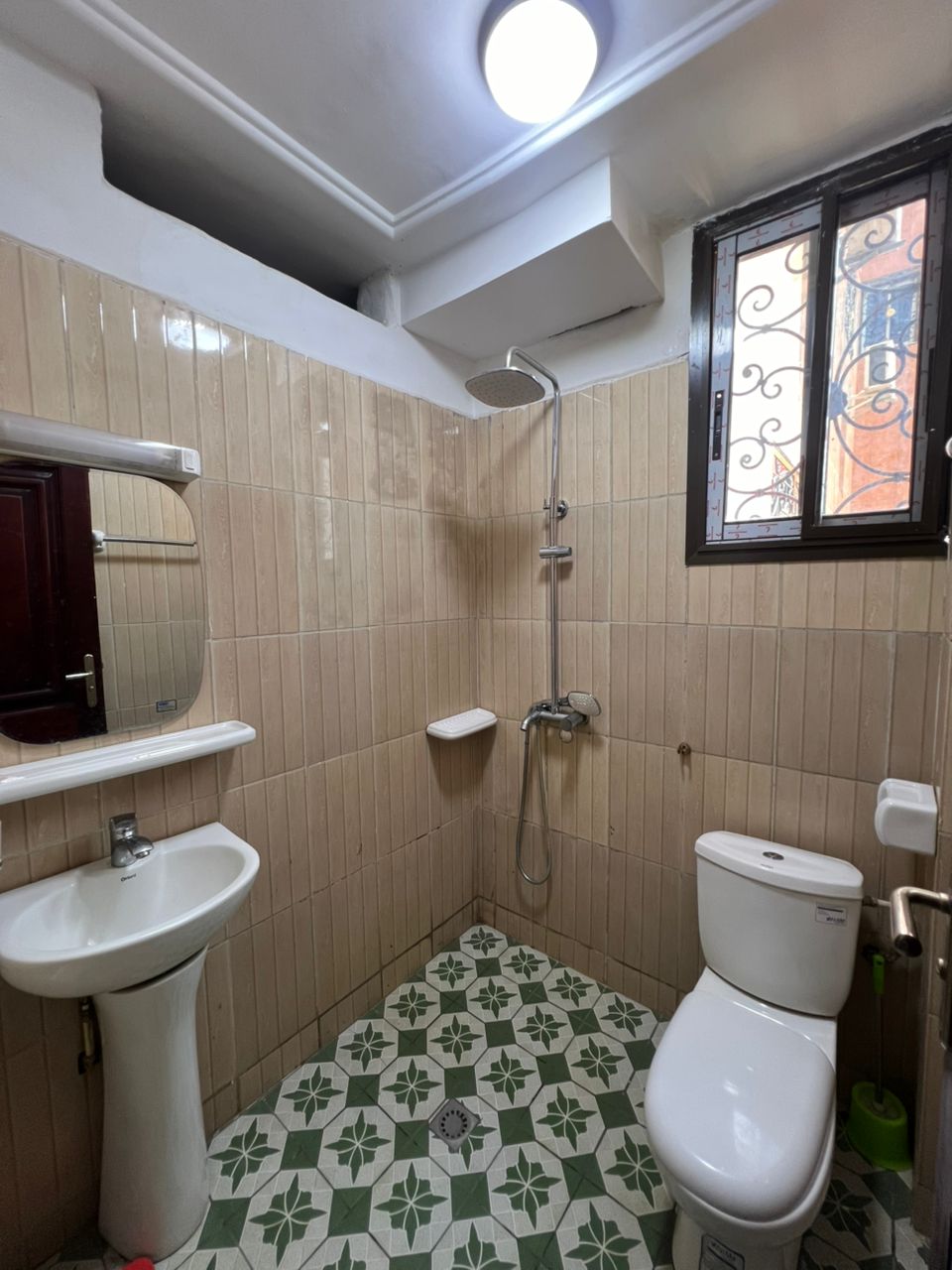 Property Gallery Image 9
