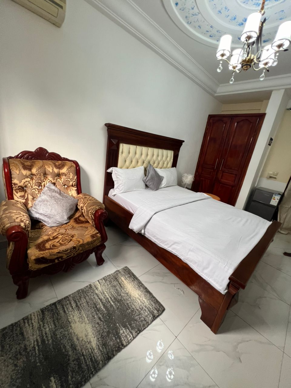 Property Gallery Image 3